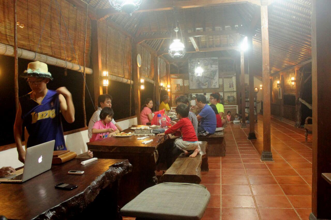 Ary'S Lagoon Bungalow & Hotel Karimunjawa Exterior foto